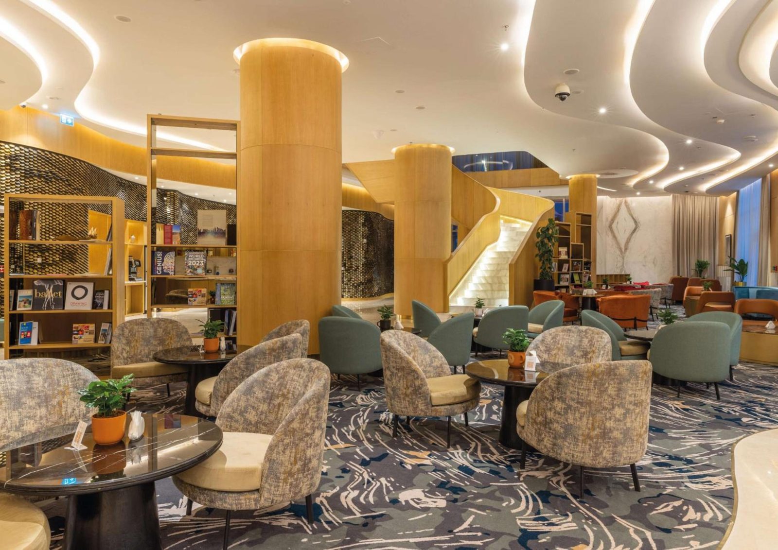 Embassy Suites By Hilton Doha Old Town — photo 2