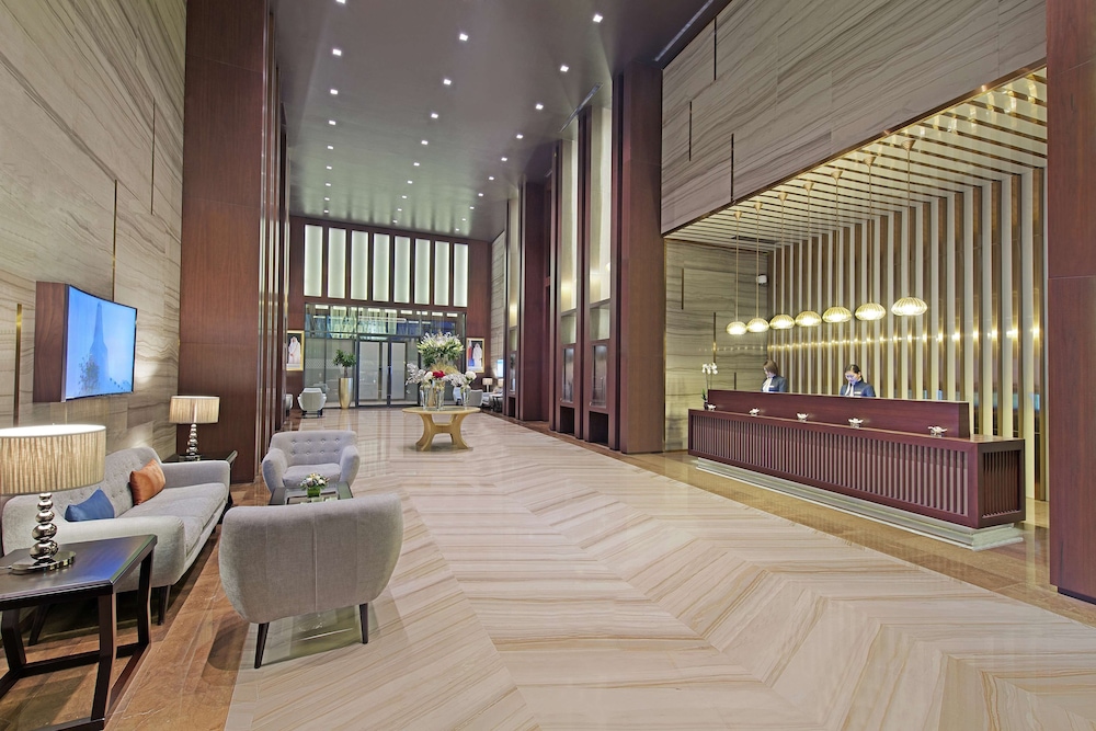 The Curve Hotel — photo 3